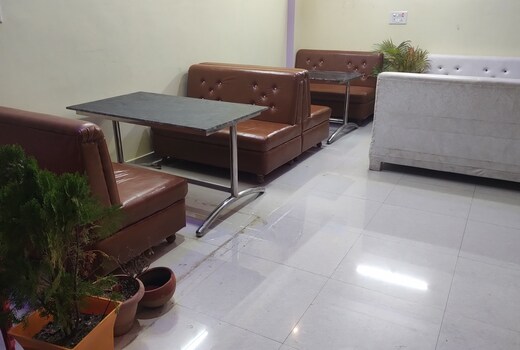HOTEL KANISHK