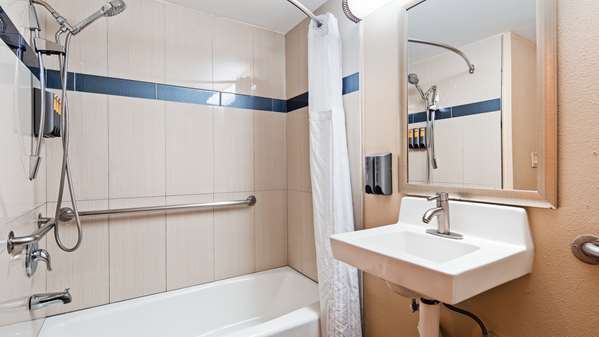 Best Western Plus Anaheim Orange County Hotel - Tap to explore photos