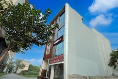 Hotel O Shree Guru Kanha Vaishno Dham, Govardhan