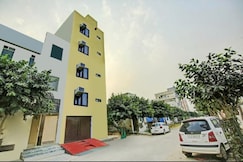 Green Orbit Hotel, Delhi