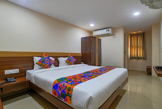 FabHotel Pishori