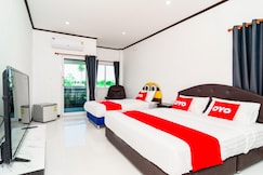 OYO 533 Runya Poolvilla, Muang Prachuap Khiri Khan