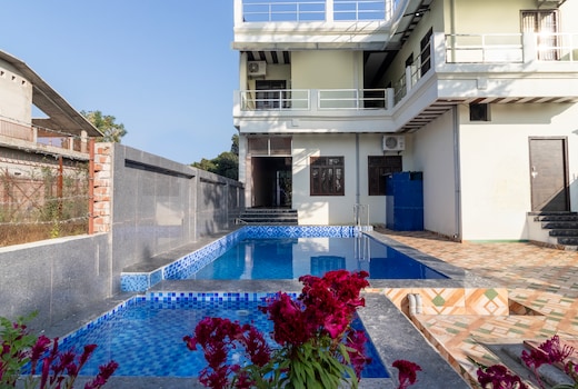 Treebo Corbett Hideout Dada's