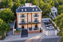 Hotel MJ Plaza Rajpur Road, Dehradun, Dehradun