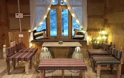 Upper Mountain View Room