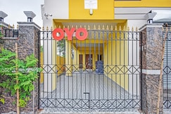 Hotel O by OYO MAA RESIDENCY NEAR BISWA BANGLA, Kolkata