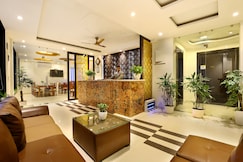 Hotel Paragon Suites By Denver, Delhi Airport, Delhi