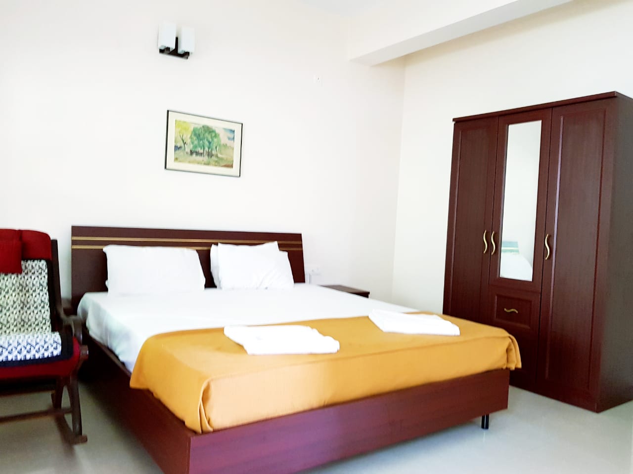 Goan Delight Bungalow - Tap to explore photos