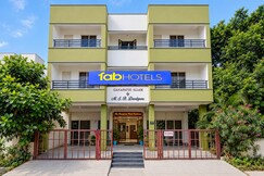 FabHotel The Mangrove Wood Residency, Chennai