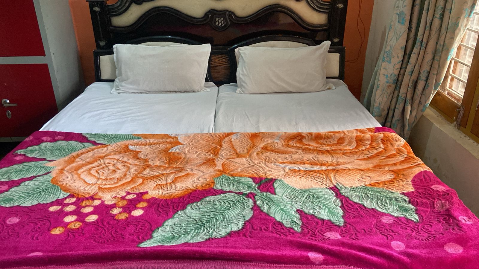 vishram grah guest house - Tap to explore photos