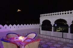 Rajasthani haveli hotel, Udaipur