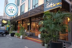 Sacha's Hotel Uno, Bangkok