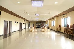 Hotel O Rani Durgawati Crossway Formerly Orient Palace, Nagpur