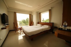 KINGS CROSS RESIDENCY, Chennai