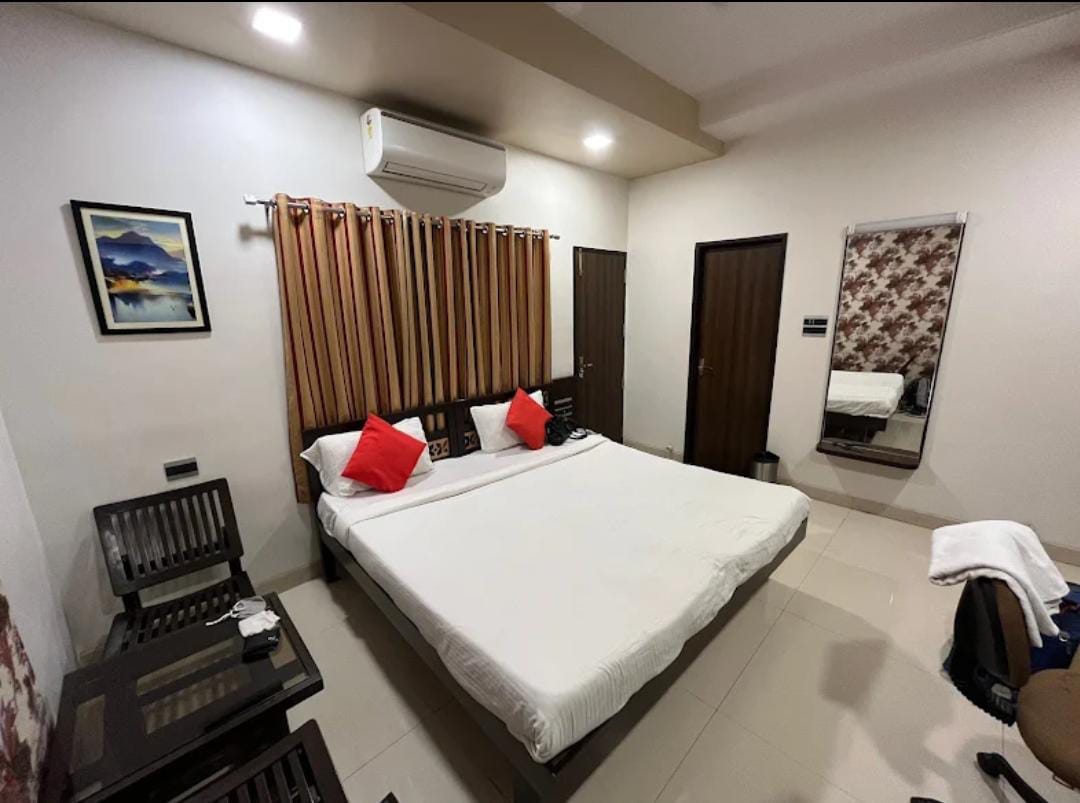 HOTEL ASHIRWAD INN - Tap to explore photos