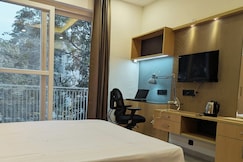 Commune Siris, Gurgaon