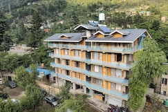 Hotel Old Manali by Himalayan Hotels, Manali