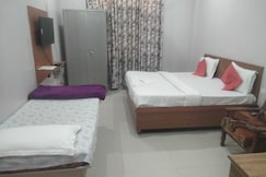 Hotel Abhi Palace, Lucknow