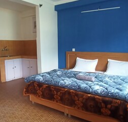 Budget Balcony Room