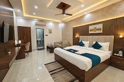 Hotel The R L Palace by Ramansh-Near Ram Mandir Ayodhya, Ayodhya