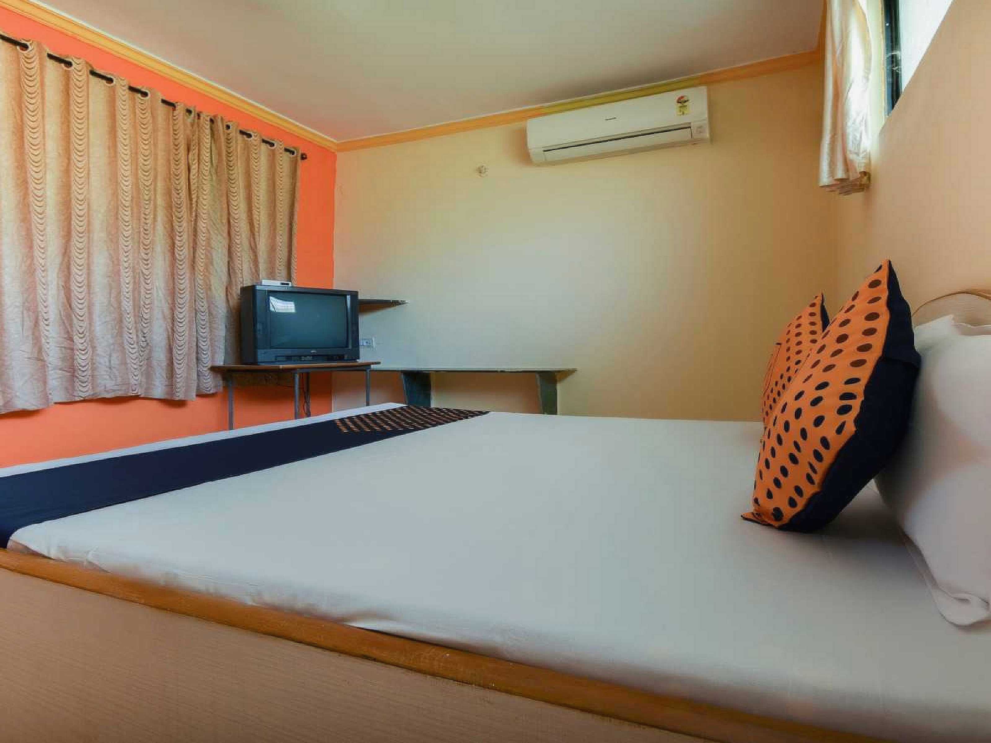 Hotel O Renuka Lodging and boarding - Tap to explore photos