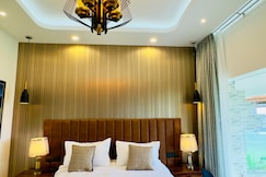 Misty Wonders, Munnar