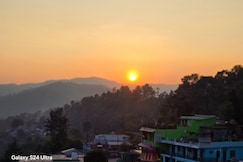 Rooftop Homestay With Mountains View, Almora