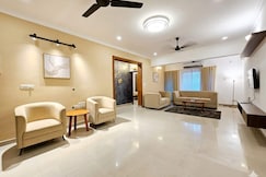 The Mirage 2 by Snooze Living Kochi 3BHK A C, Cochin