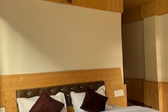 Gaonwala Homestay, Gushaini