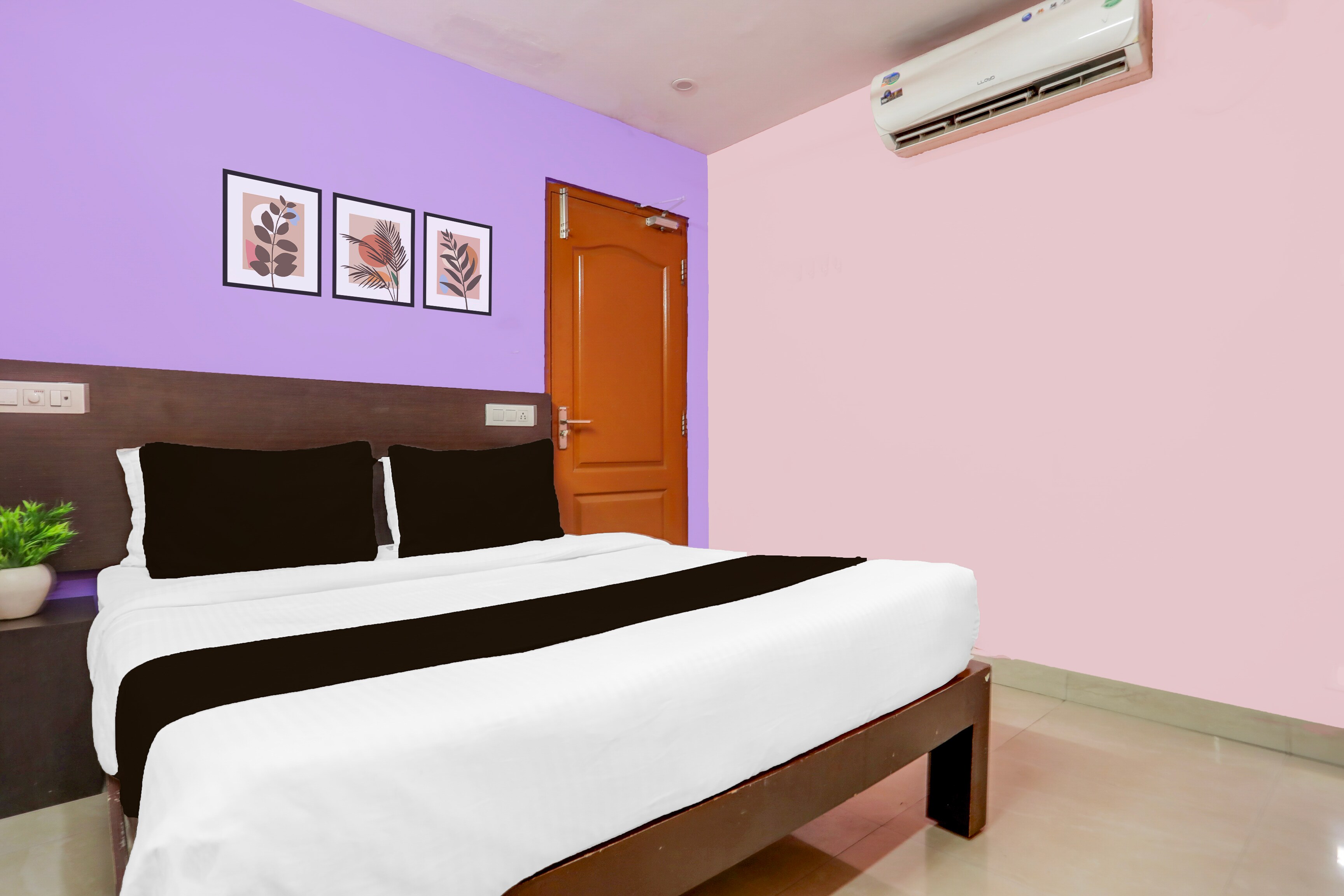 Super Hotel O Karakambadi Near Alipiri formerly BVN Grand - Tap to explore photos