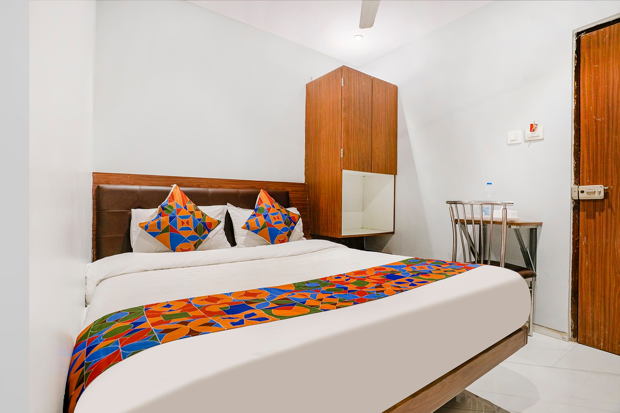 FabHotel Powai Inn - Tap to explore photos