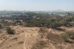 a cozy 2BHK flat for families, Nashik