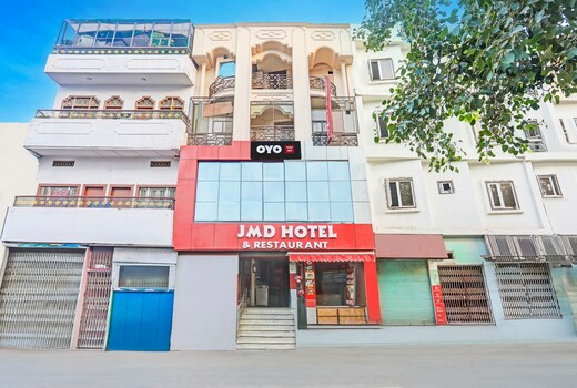 Hotel O JMD Palace