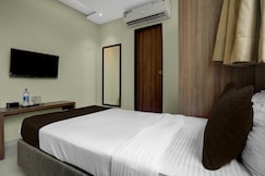 Townhouse MIDC Andheri Formerly Royal International, Mumbai