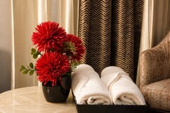 Vedik24 Resort Homestay V03 Poolview, Vrindavan