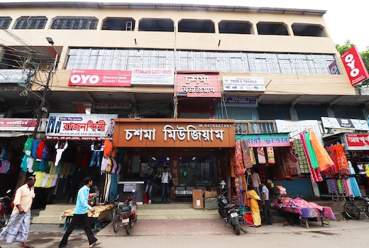Oyo 33452 Dreamland Guest House Berhampur West Bengal Price