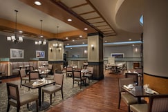 DoubleTree by Hilton Los Angeles - Norwalk, Los Angeles