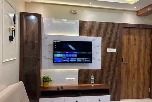 House Of Aura | Entire 1BHK & 2BHK Apartments | 5Mins From Puri Railway Station