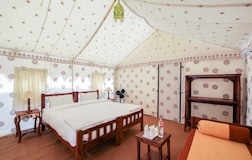 Luxury Air Cooled Tents