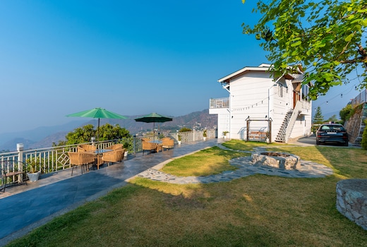 Peace stay by the lake hill : Bhimtal