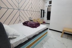 Hotel  radhika &resort, Bhanpura