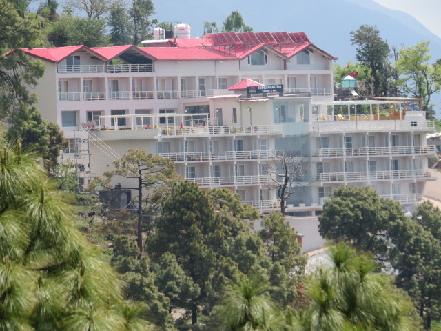 OYO 13801 Home Cozy Hill View Naddi Hills Home Stay Dharamshala