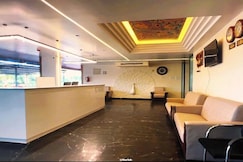 Hotel MG Paradise, Sullurpeta