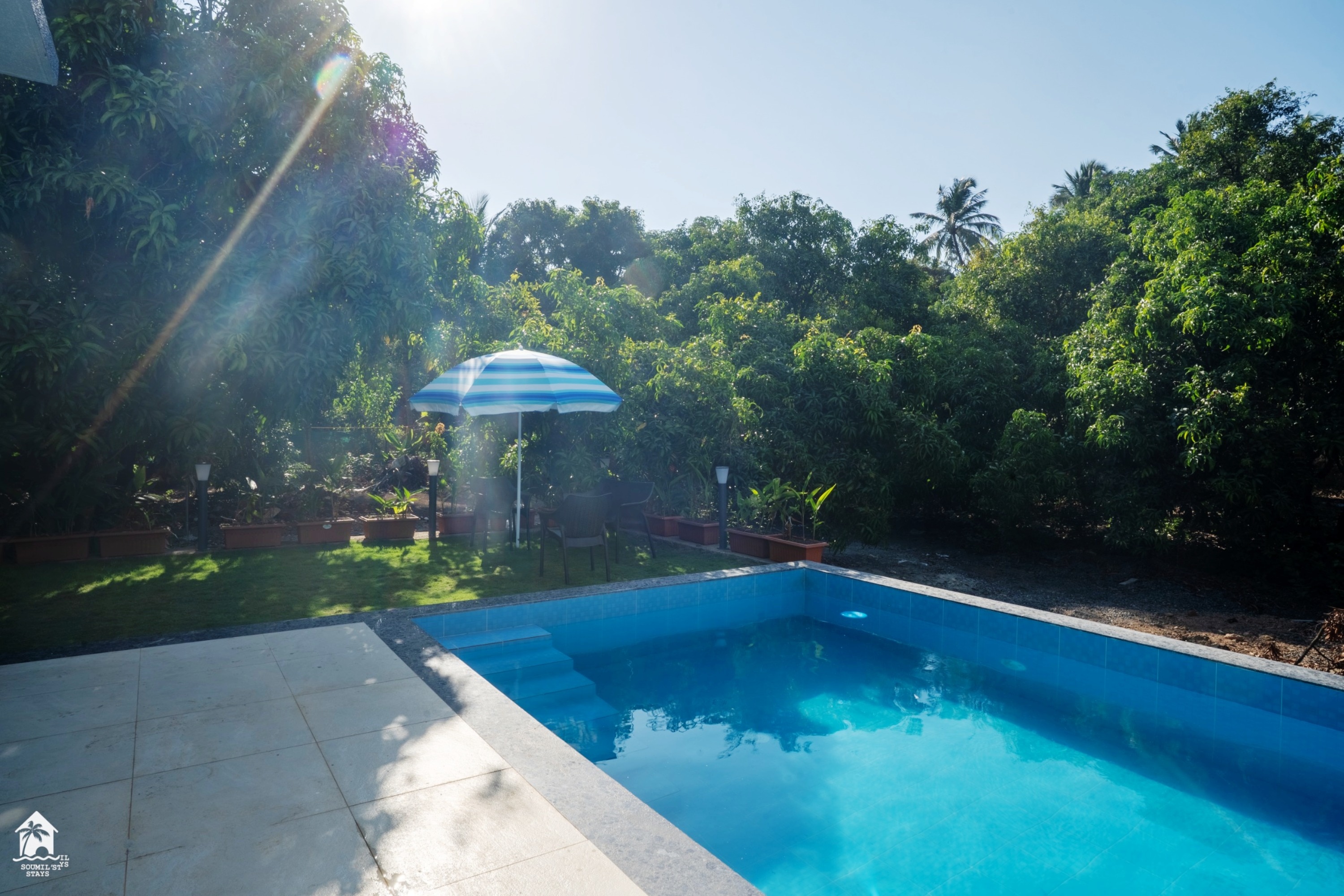 Aamrai Vista 4 BHK Villa by Soumils Stays - Tap to explore photos