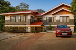 Sparrow Cherry Resort 2 min walk To MG Marg, Gangtok