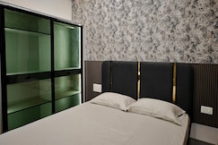 Midpoint Studio Apartment Greater Noida, Greater Noida