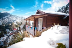 World Peace Gagar Luxury Cottages, Binsar