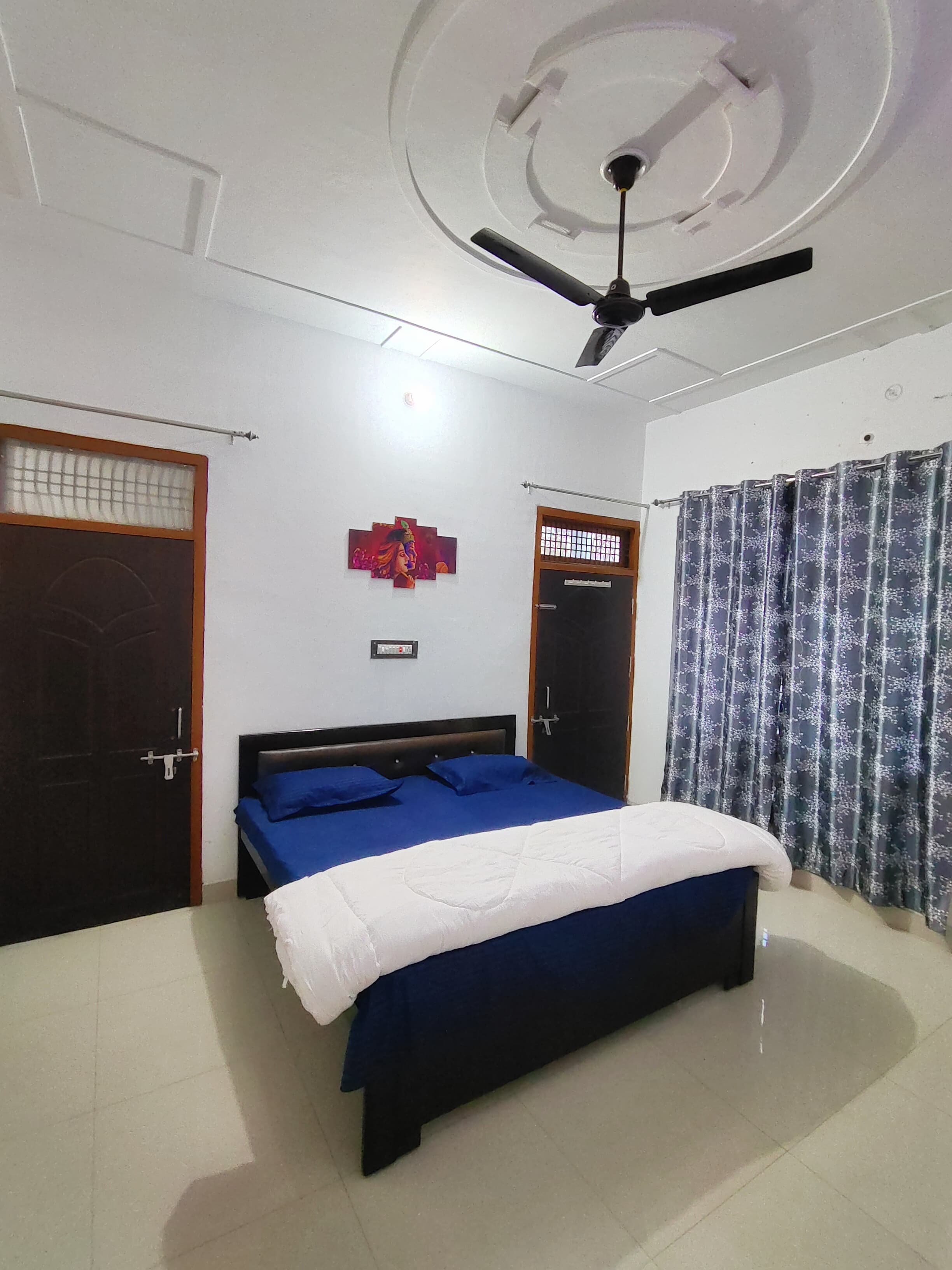 SIYARAM HOMESTAY - Tap to explore photos