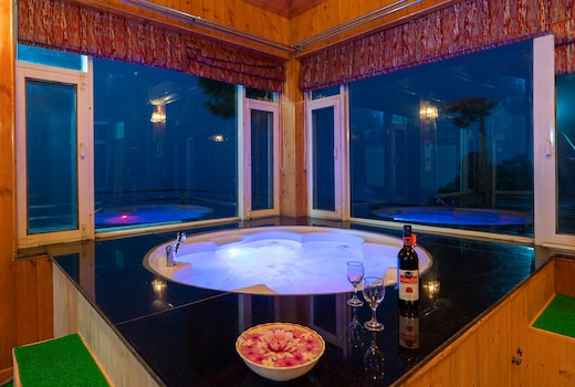 Villa Woodside Meadows by VEO - Part of StayVista