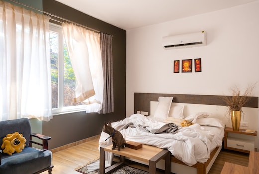 PH villa by Oruvillas